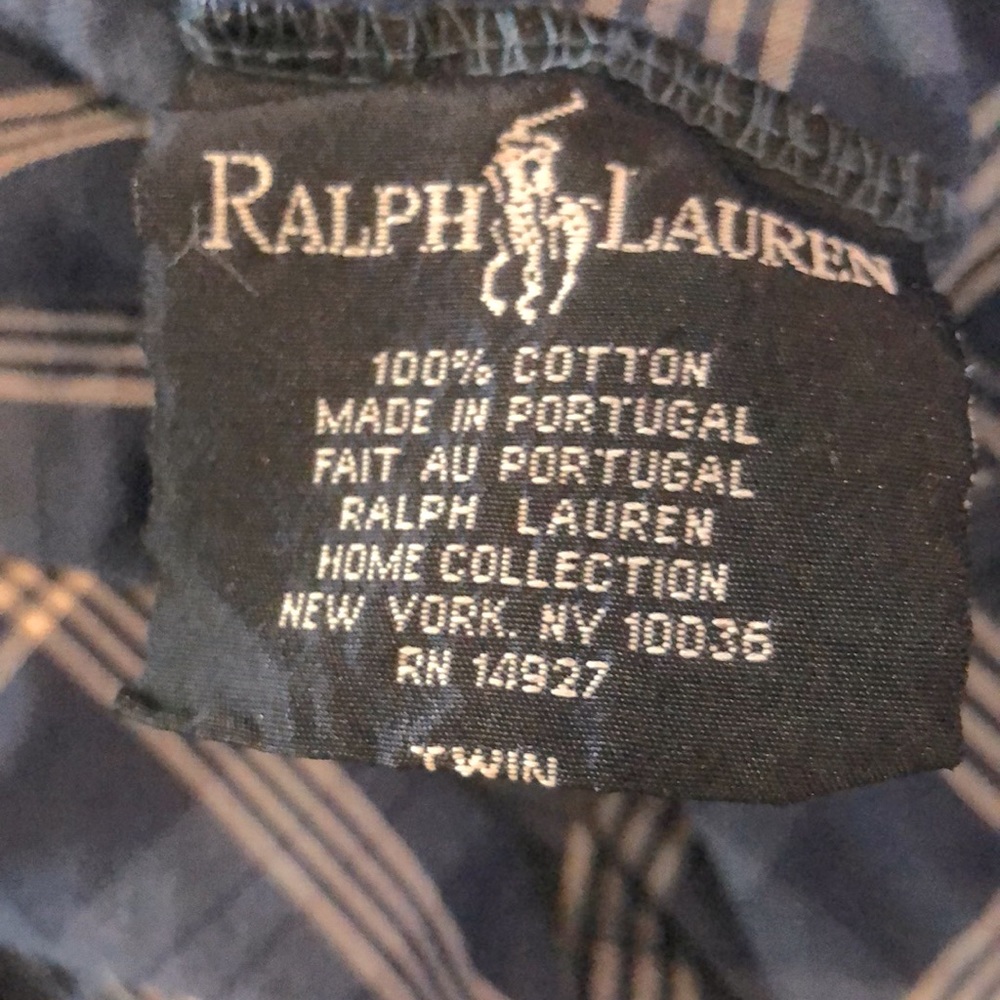 RalphLauren two (2) twin size sheets. Stretched corners. Blue. 💯 percent cotton